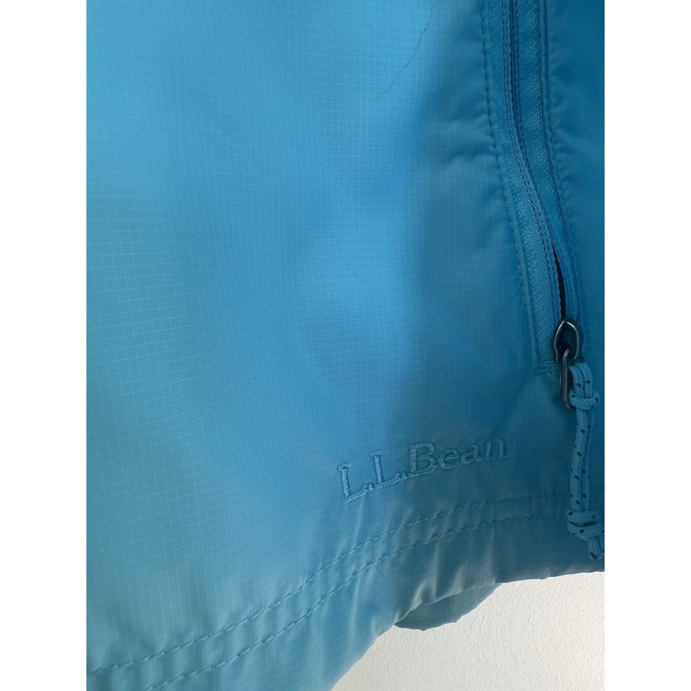 LL Bean Jacket Full Zip Aqua Blue Nylon Stowed Hood Mens Size XL - Picture 4 of 4